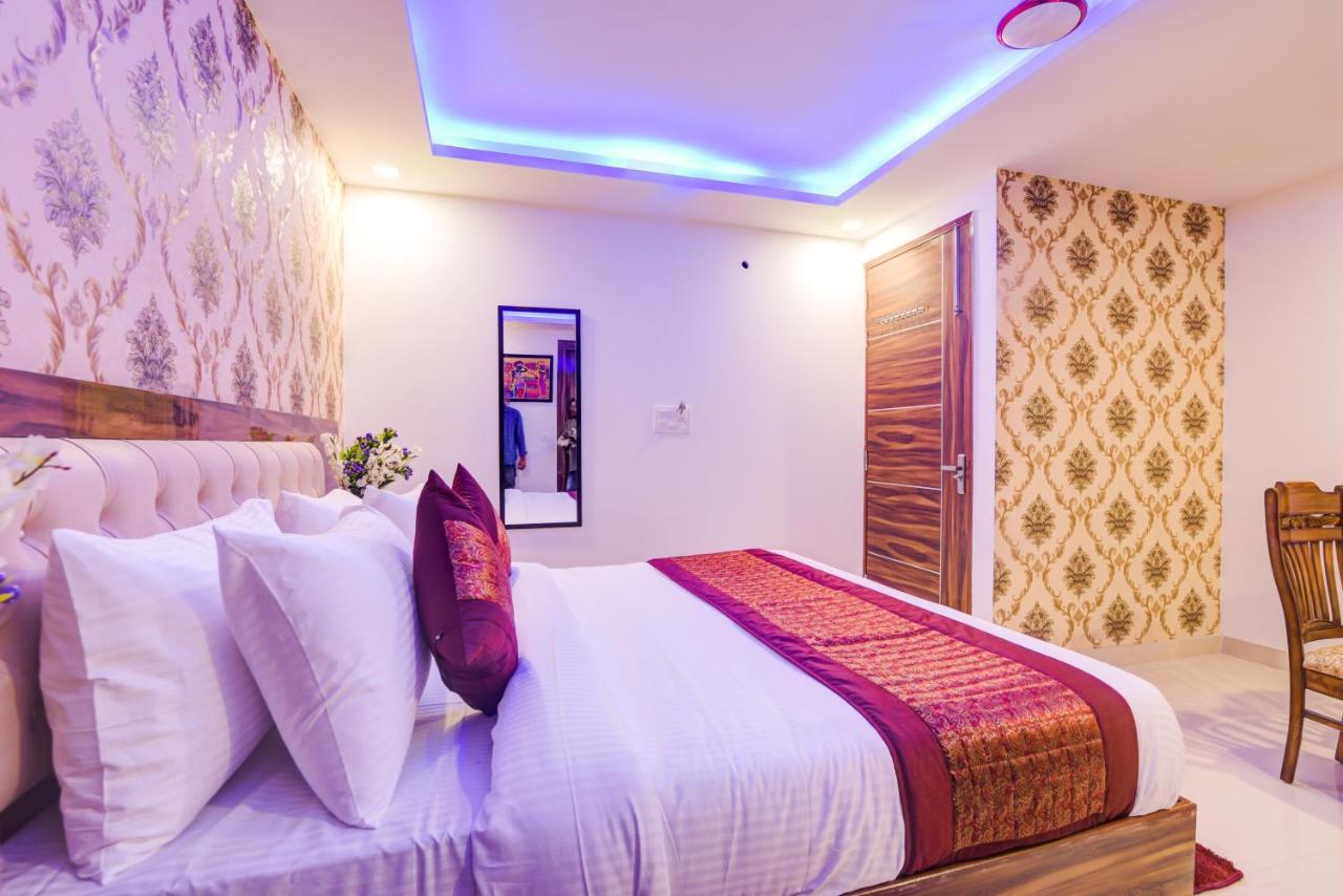 Hotel Festival Mahipalpur At Delhi Airport นิวเดลี ภายนอก รูปภาพ