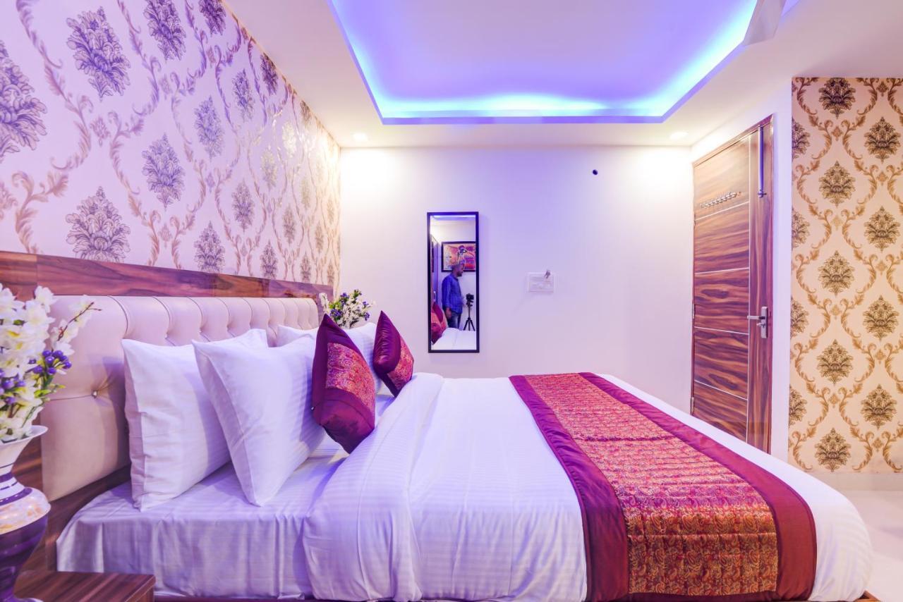 Hotel Festival Mahipalpur At Delhi Airport นิวเดลี ภายนอก รูปภาพ