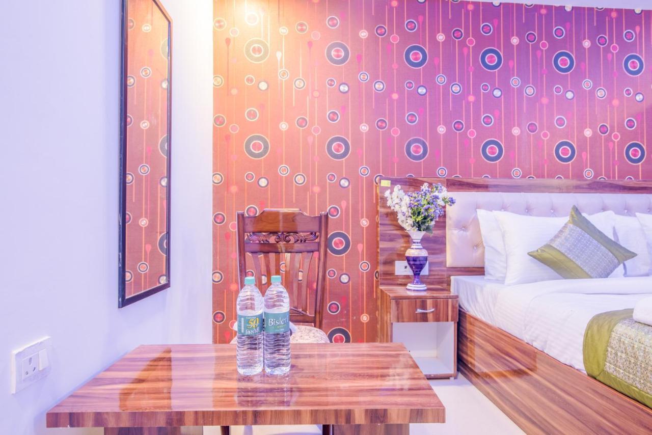 Hotel Festival Mahipalpur At Delhi Airport นิวเดลี ภายนอก รูปภาพ